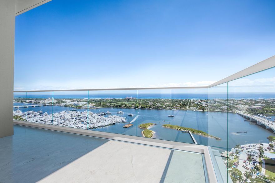 Rarely available double unit 20B/C. First time on the market. Outstanding direct Intracoastal and Palm Beach views with the ocean beyond! Unique Opportunity to Custom Design Your 4 Bedroom 4 Bath Dream Home, Ready for a Total Renovation this Summer! The Plaza is Truly Condo Living at its Finest...Full Service Building with 24 Hour Valet, Two Pools, Fabulous Gym & Media/Conference Room. Bring Your Dog Too!