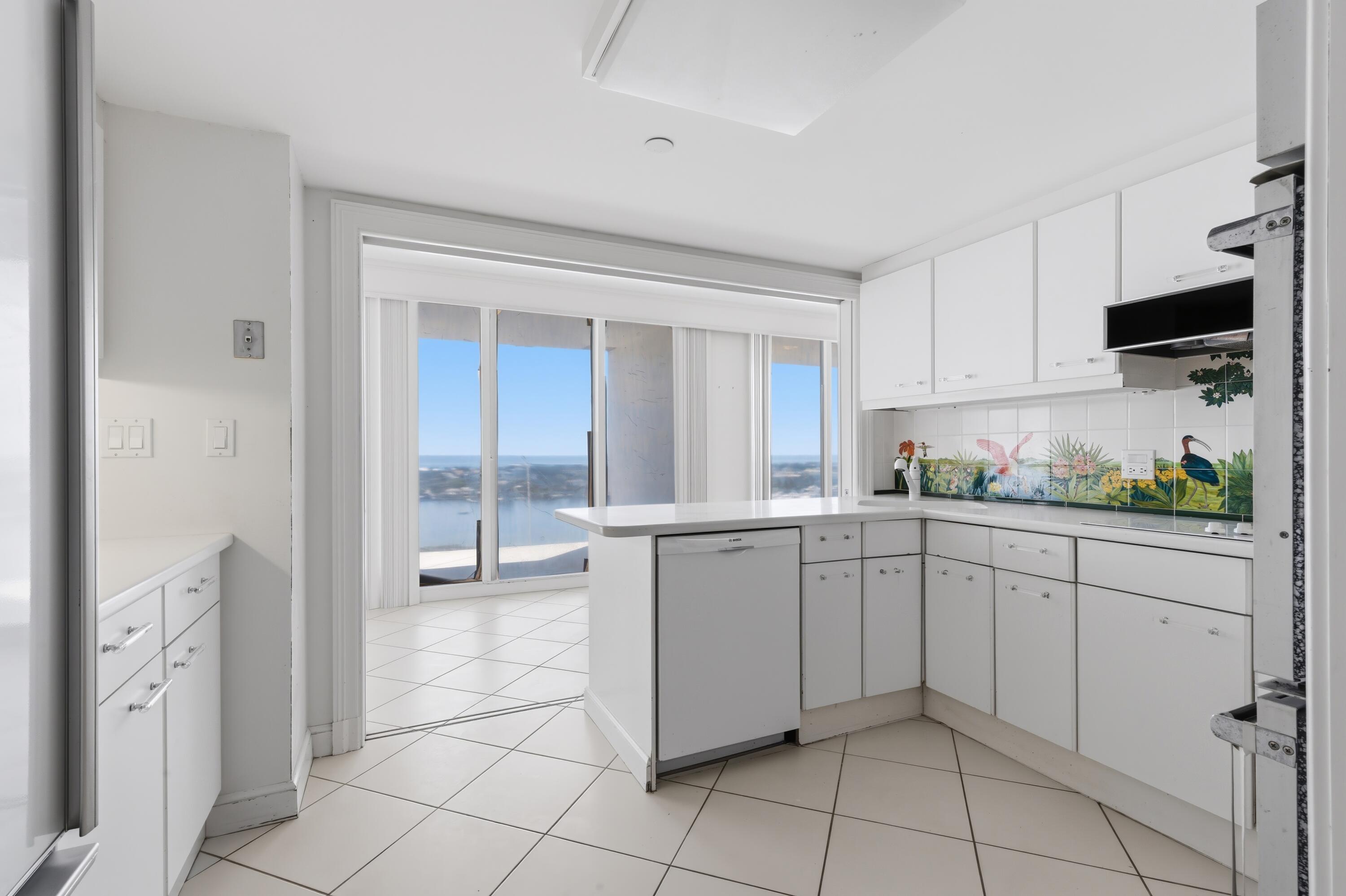 PLAZA OF THE PALM BEACHES CONDO - Residential