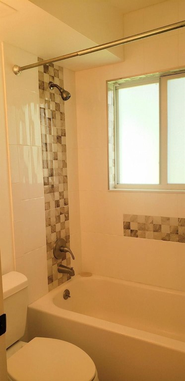 ORIOLE GOLF & TENNIS CLUB - Residential