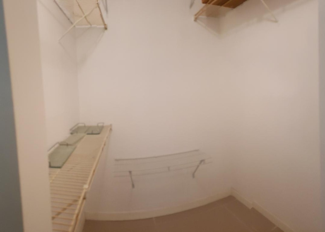 ORIOLE GOLF & TENNIS CLUB - Residential