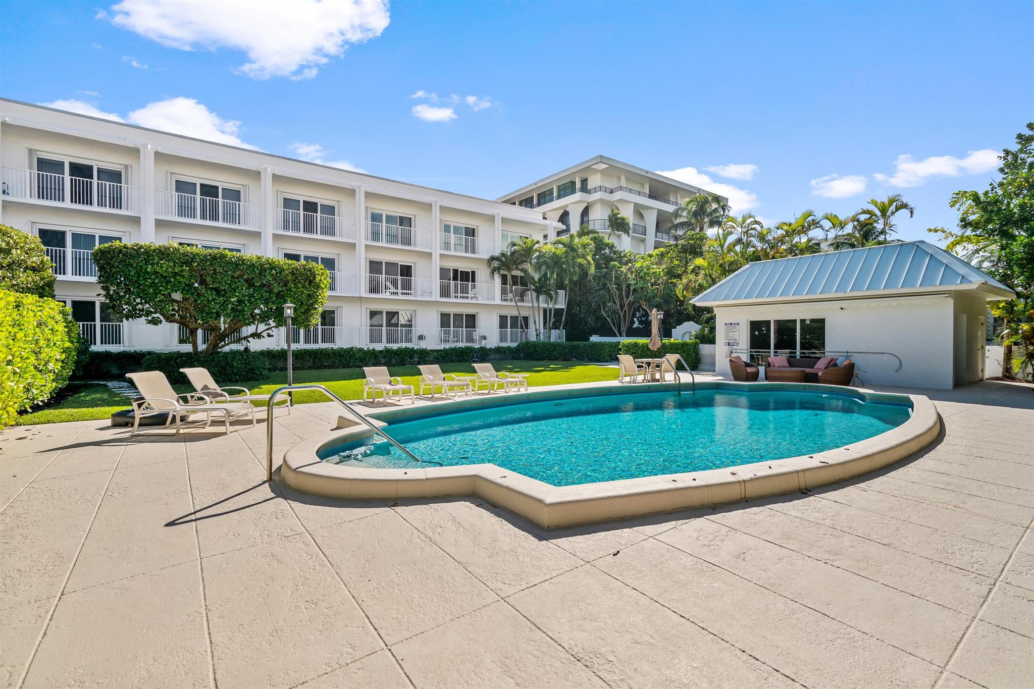 THREE FIFTY CONDO - Residential