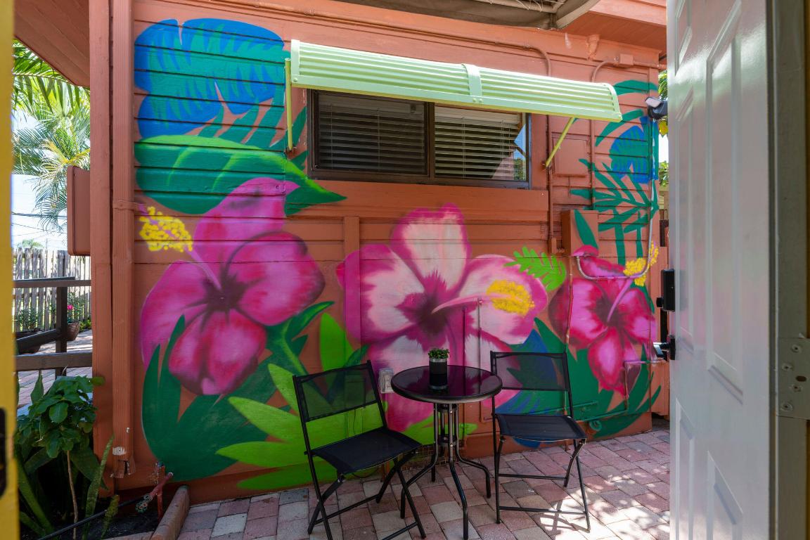 LAKE WORTH TOWN BEACH - Residential Lease