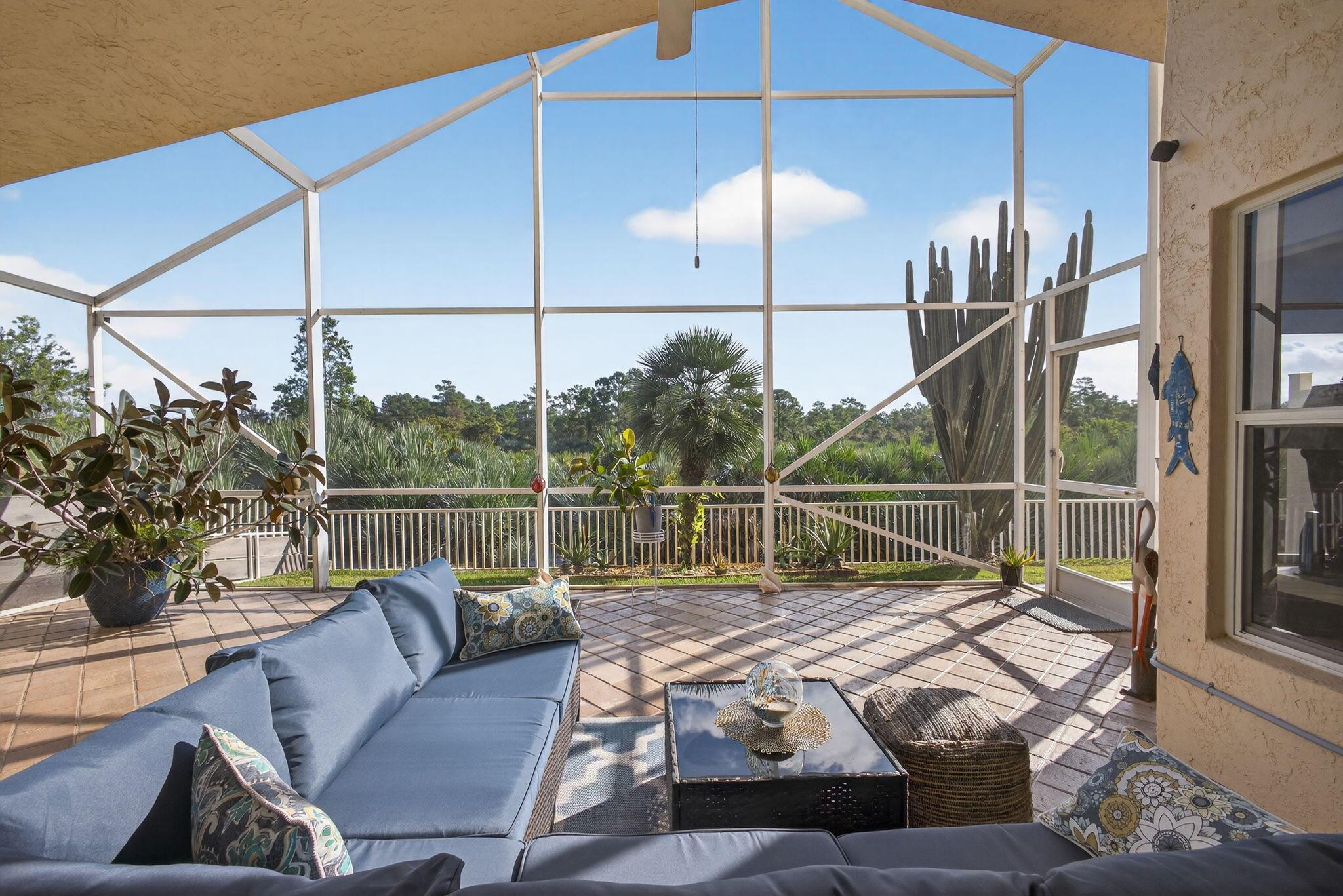 BANNER LAKE (AKA COTTAGES - Residential