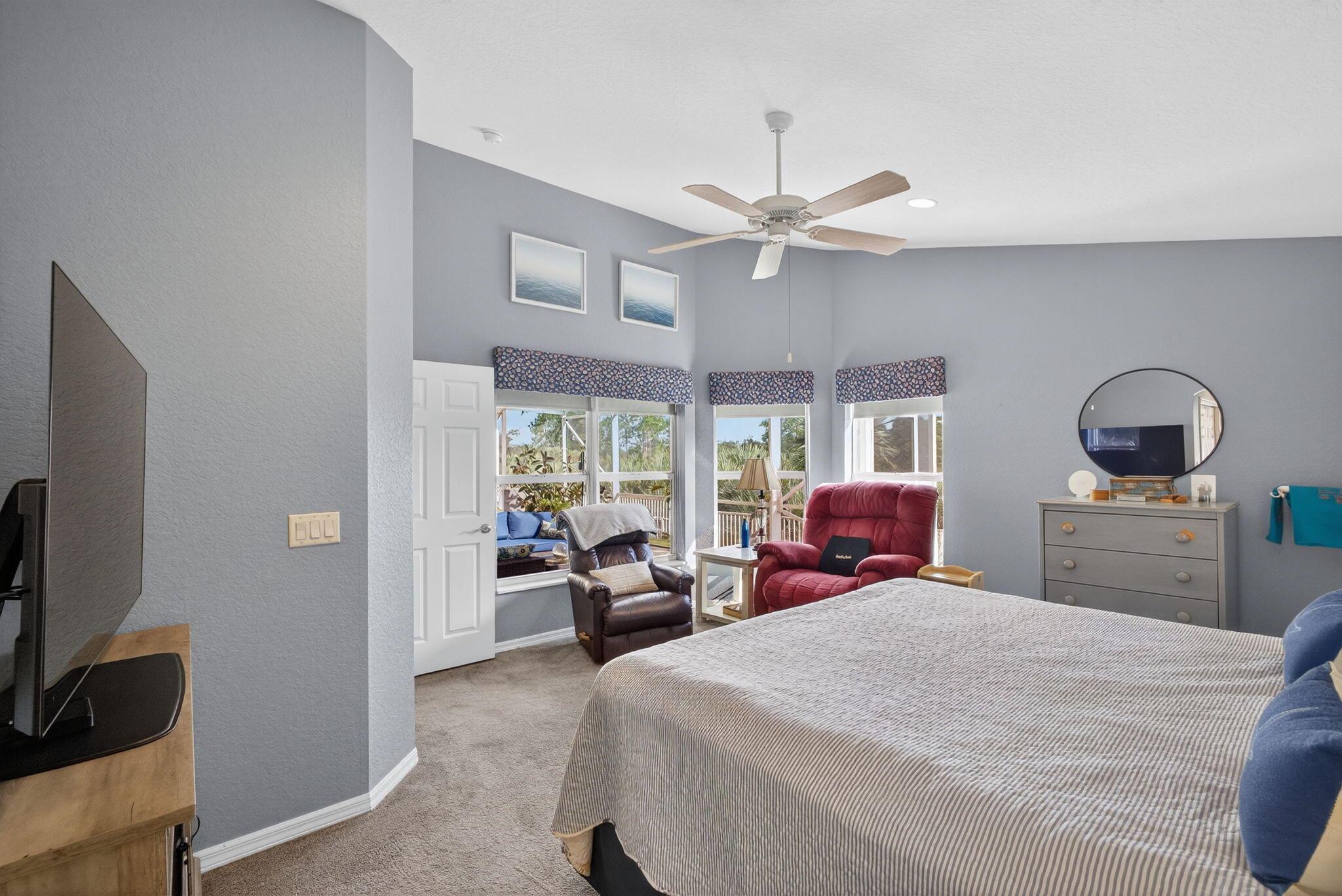 BANNER LAKE (AKA COTTAGES - Residential