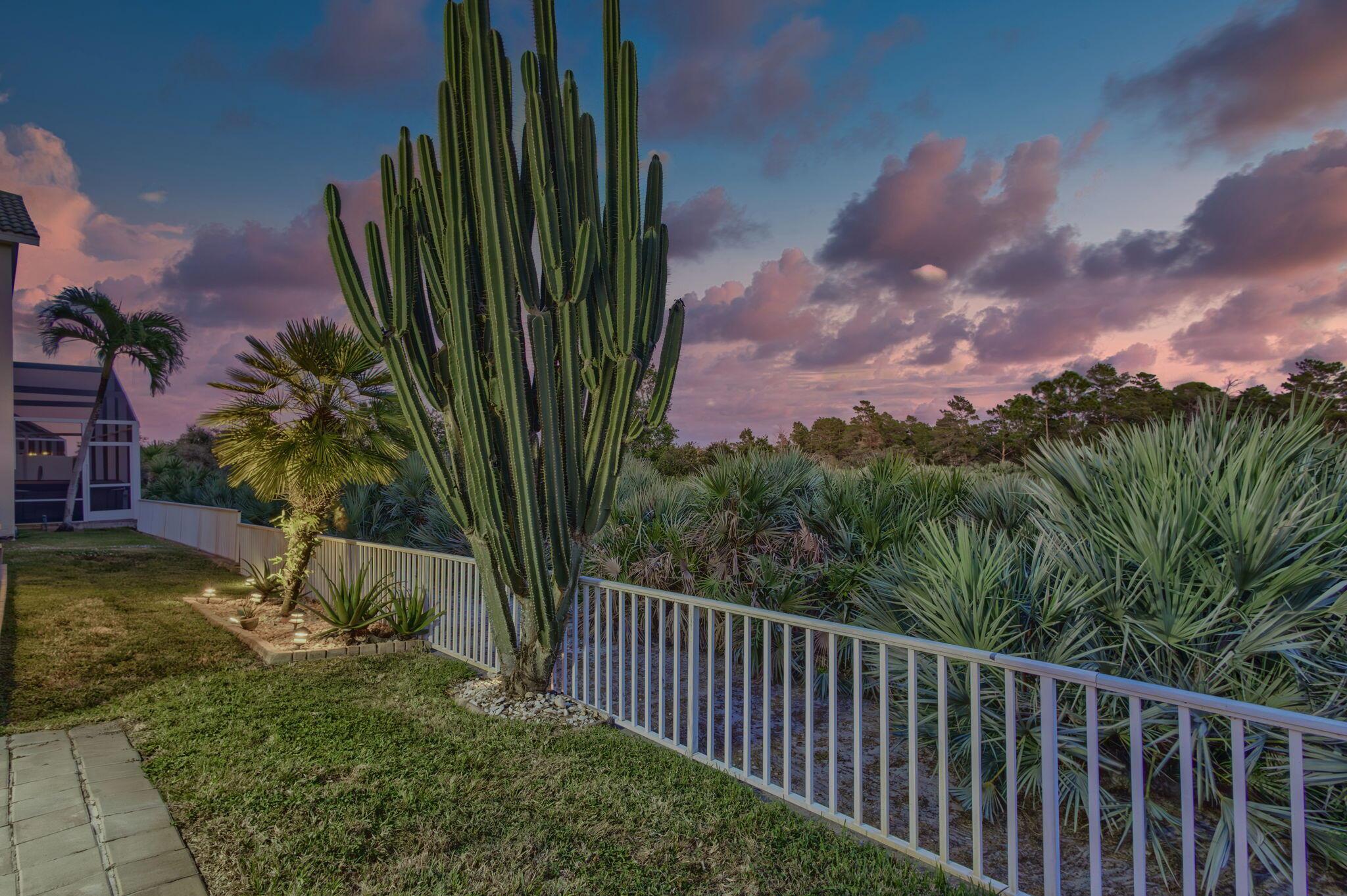 BANNER LAKE (AKA COTTAGES - Residential