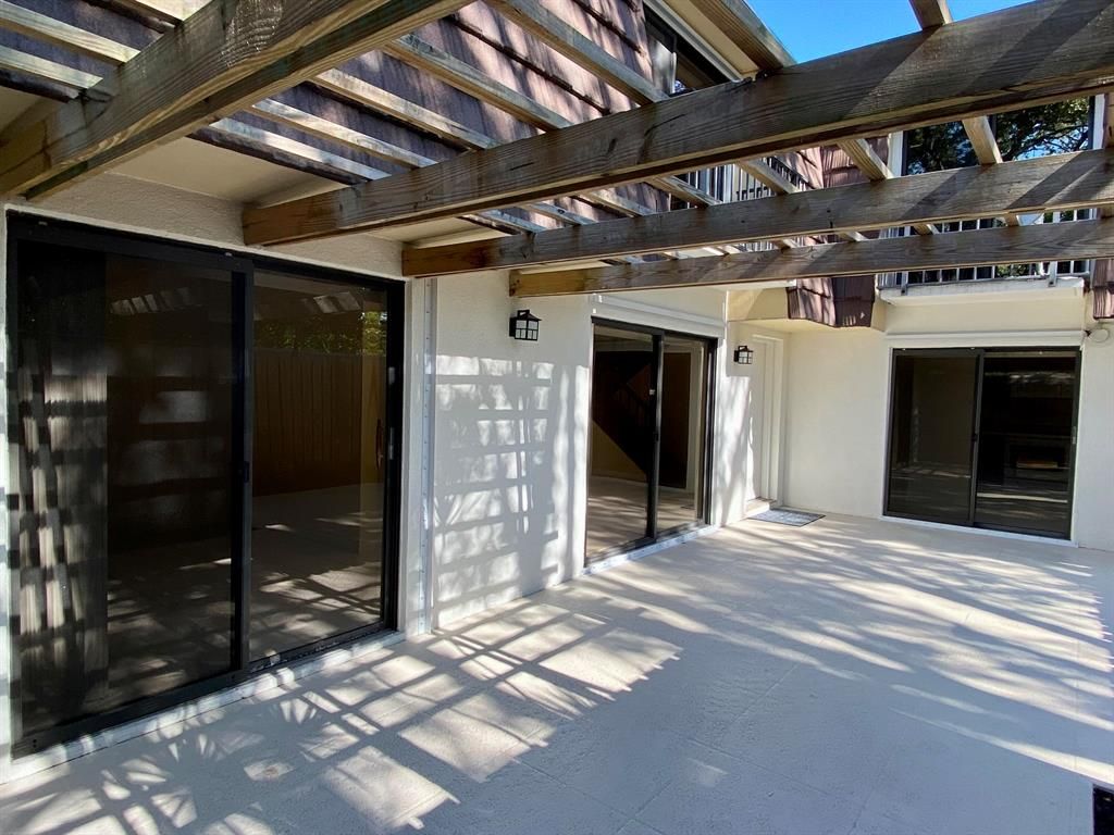 Photo of 112 1st Lane, Palm Beach Gardens, FL 33418 (MLS # R10821263)