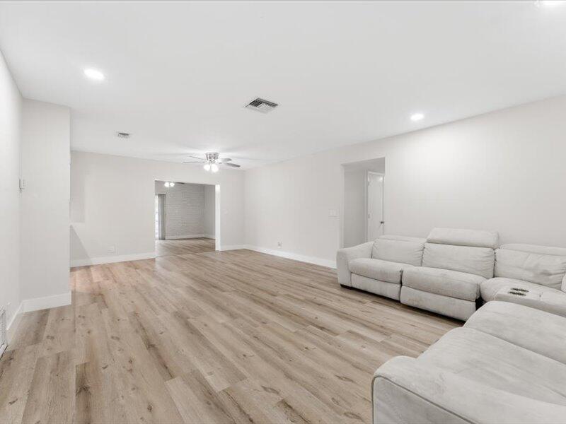 BONNIE LOCH SEC 1 - Residential