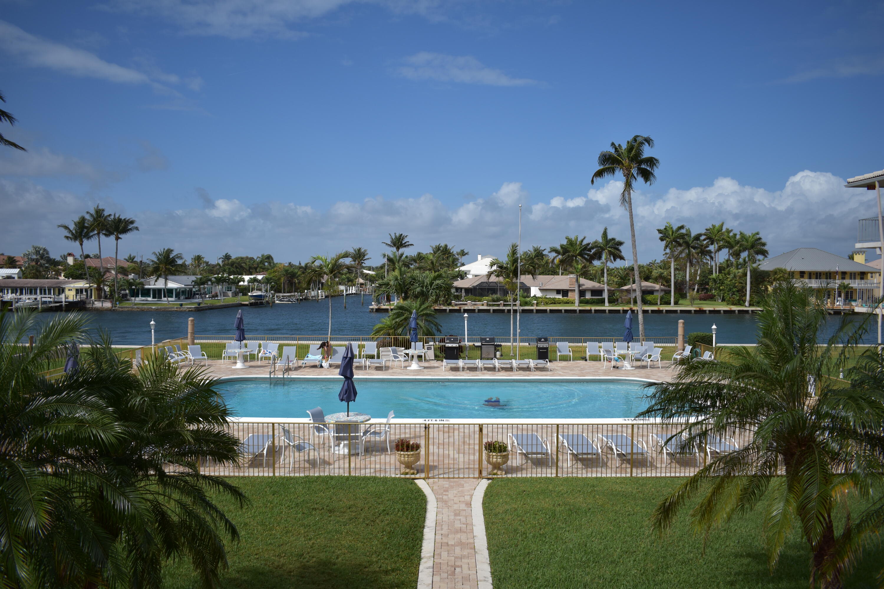 PENTHOUSE CONDO - Residential Lease