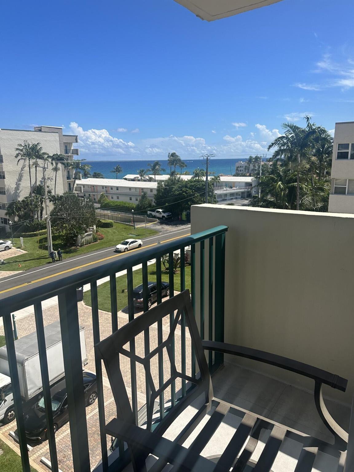 PORT DE MER - Residential Lease