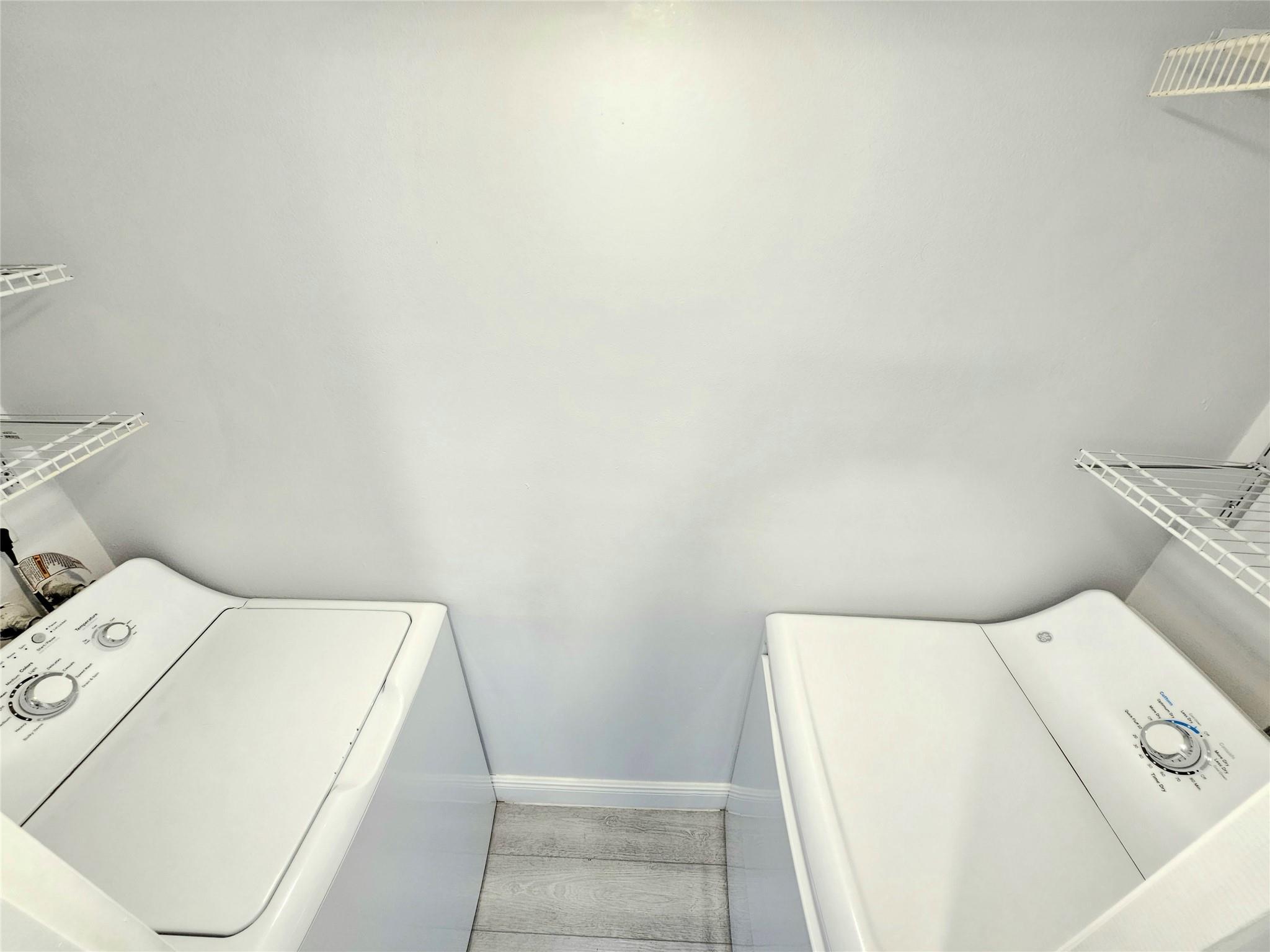 DELRAY OAKS CONDO - Residential Lease