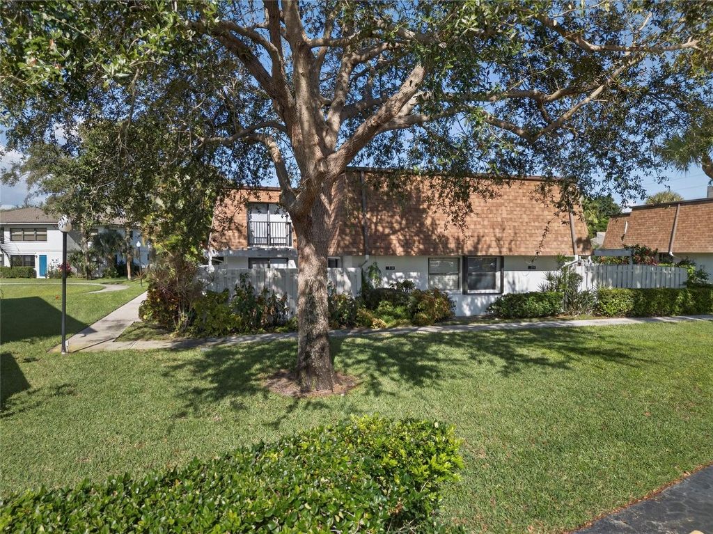 Photo of 3132 SW 20th Terrace #12C, Delray Beach, FL 33445 (MLS # F10541492)