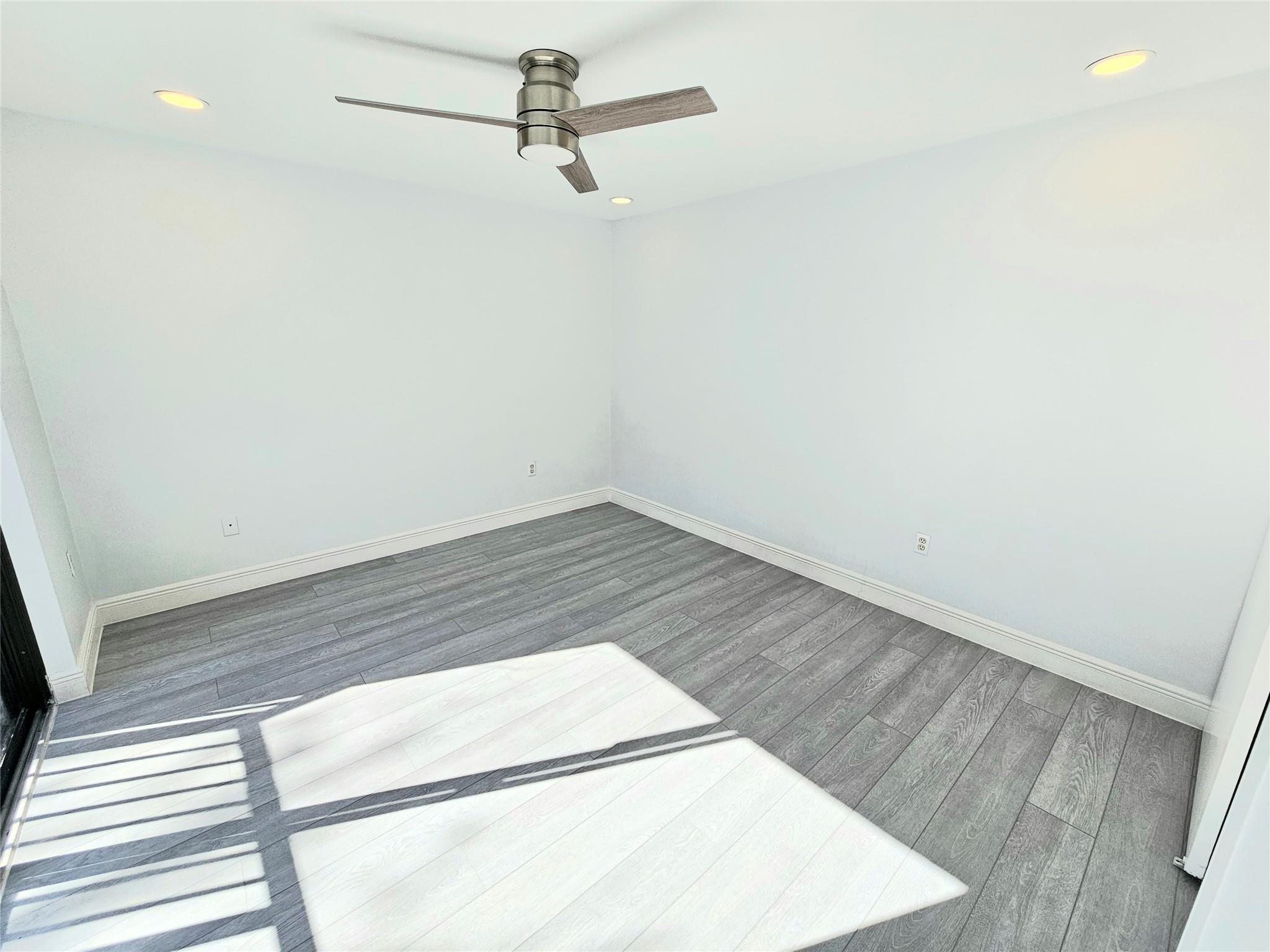 DELRAY OAKS CONDO - Residential Lease