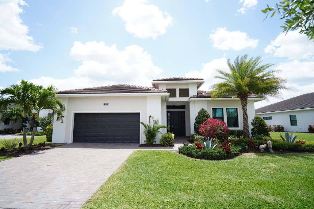 Photo of 15750 Longboat Key Drive, Westlake, FL 33470 (MLS # B26036001)