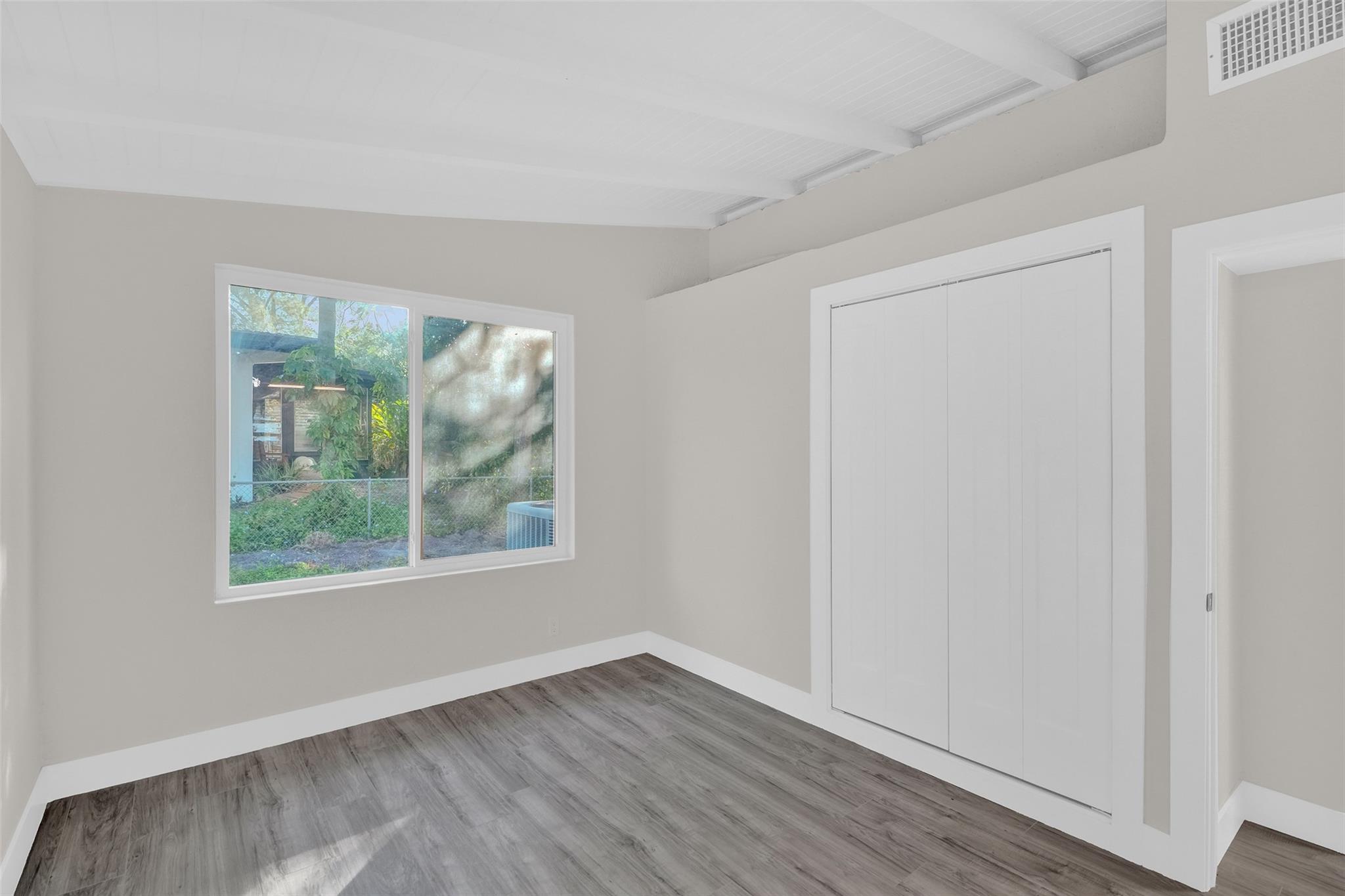 GILLCREST FIRST ADD - Residential