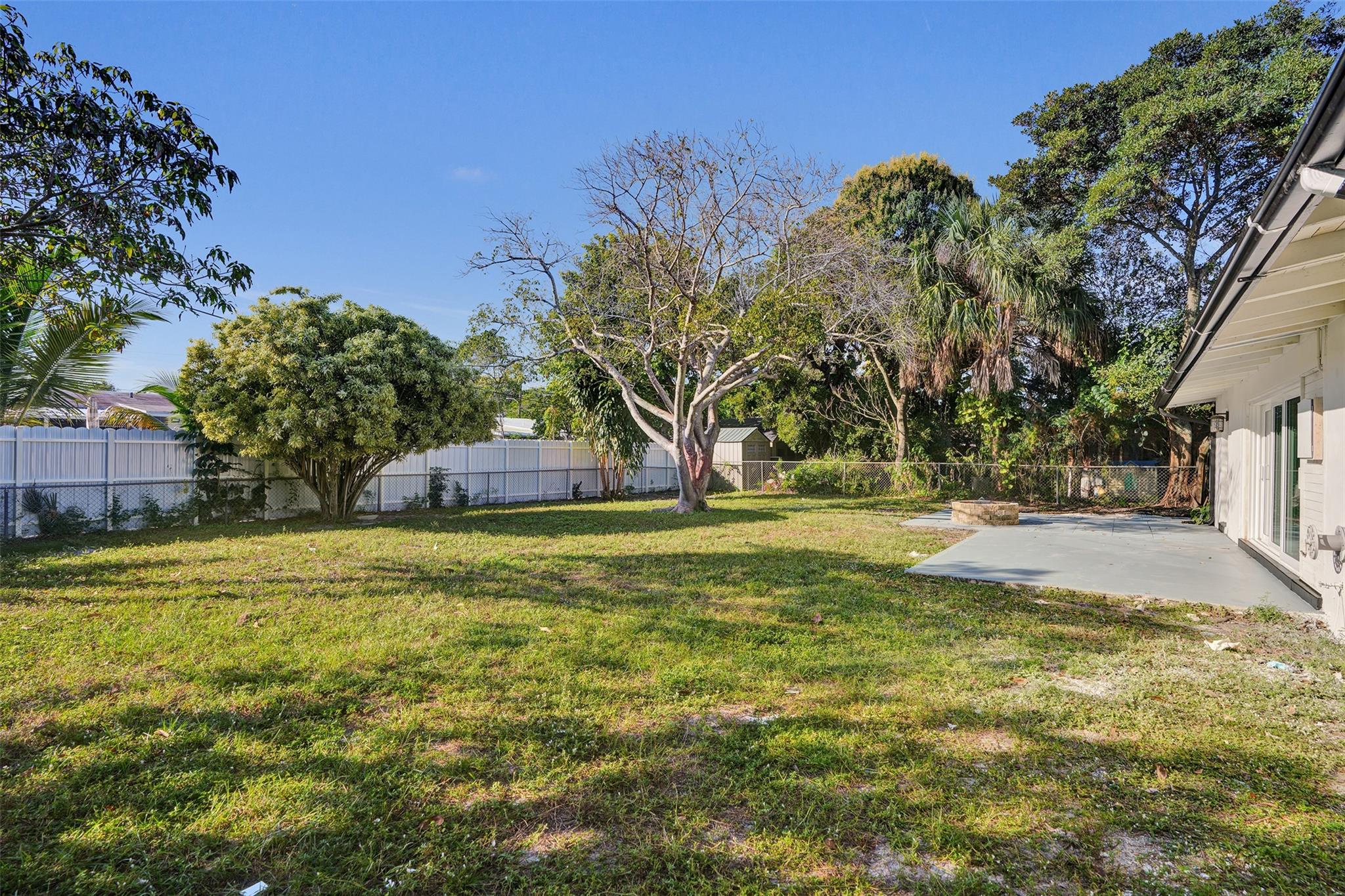 GILLCREST FIRST ADD - Residential