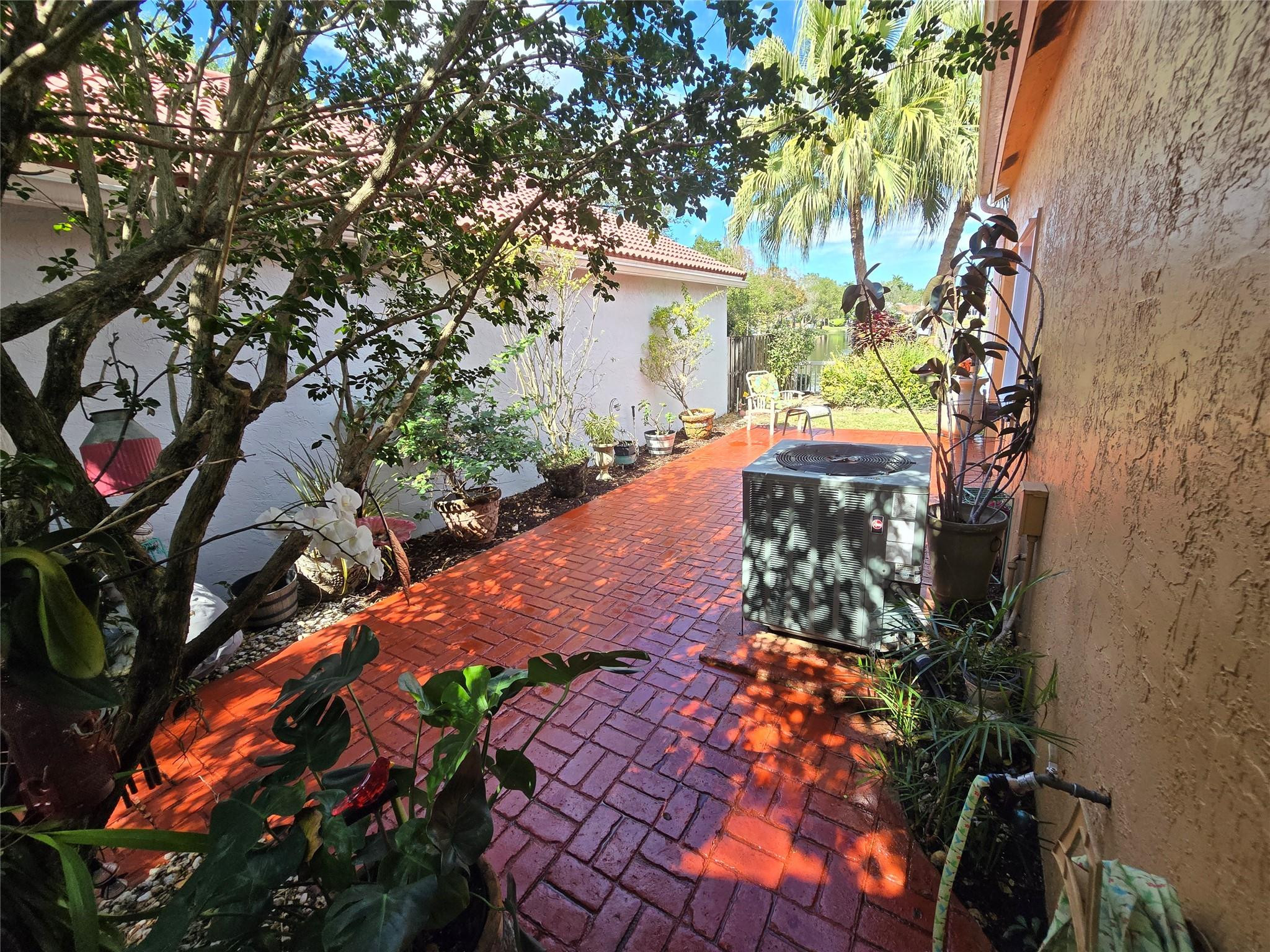 SUNSET COVE - Residential