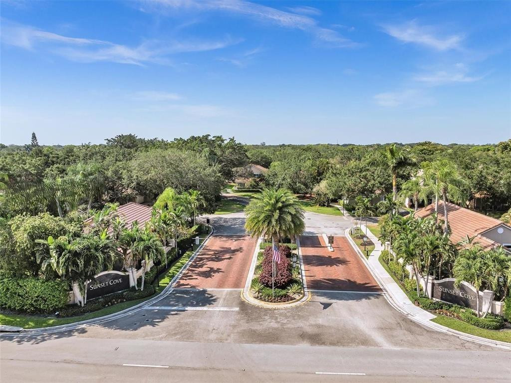 SUNSET COVE - Residential