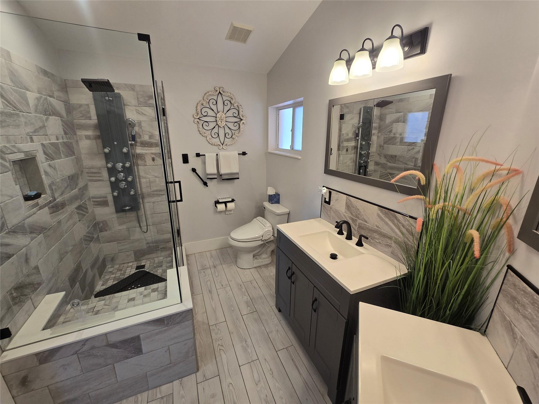 SUNSET COVE - Residential