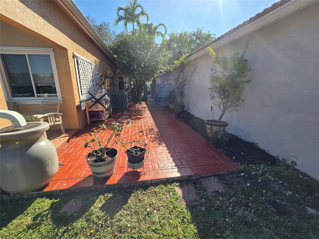 SUNSET COVE - Residential