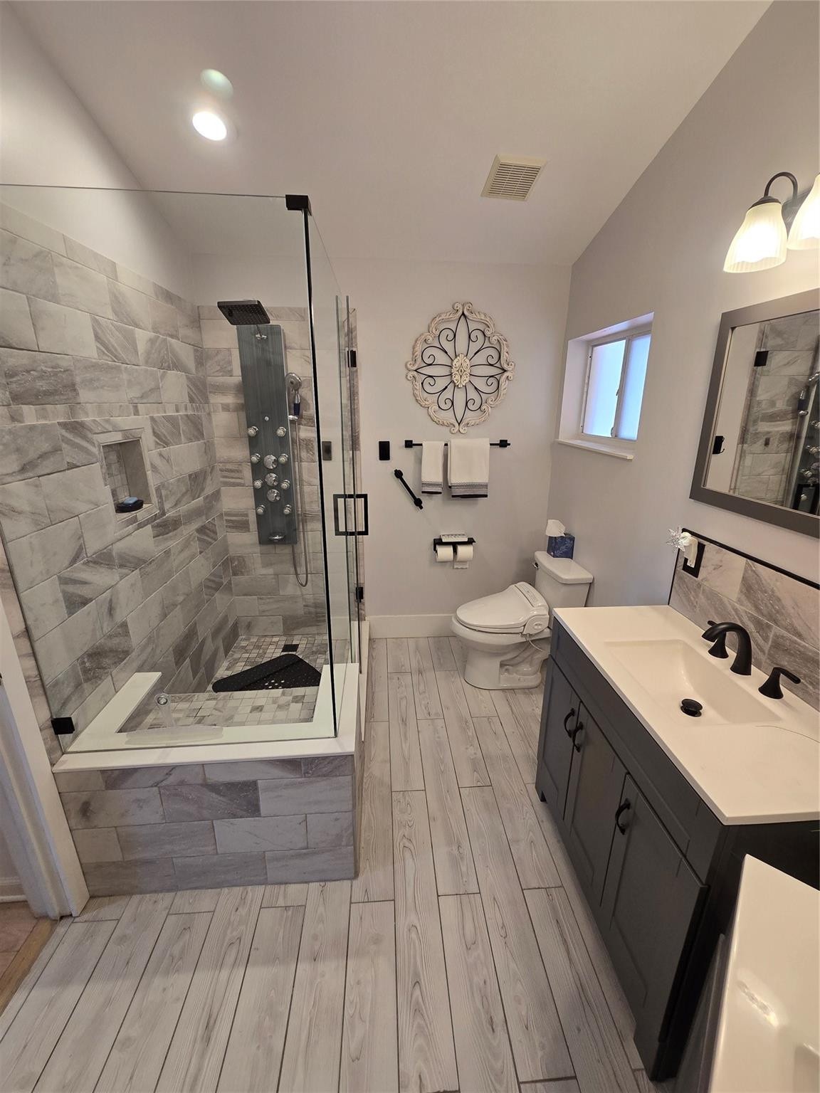 SUNSET COVE - Residential