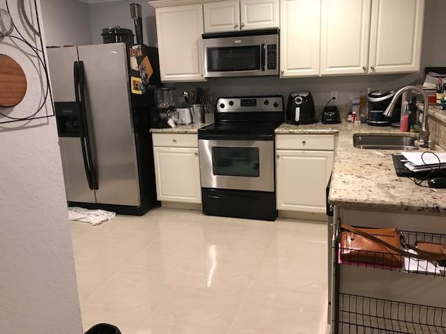 NEWPORT ISLES - Residential