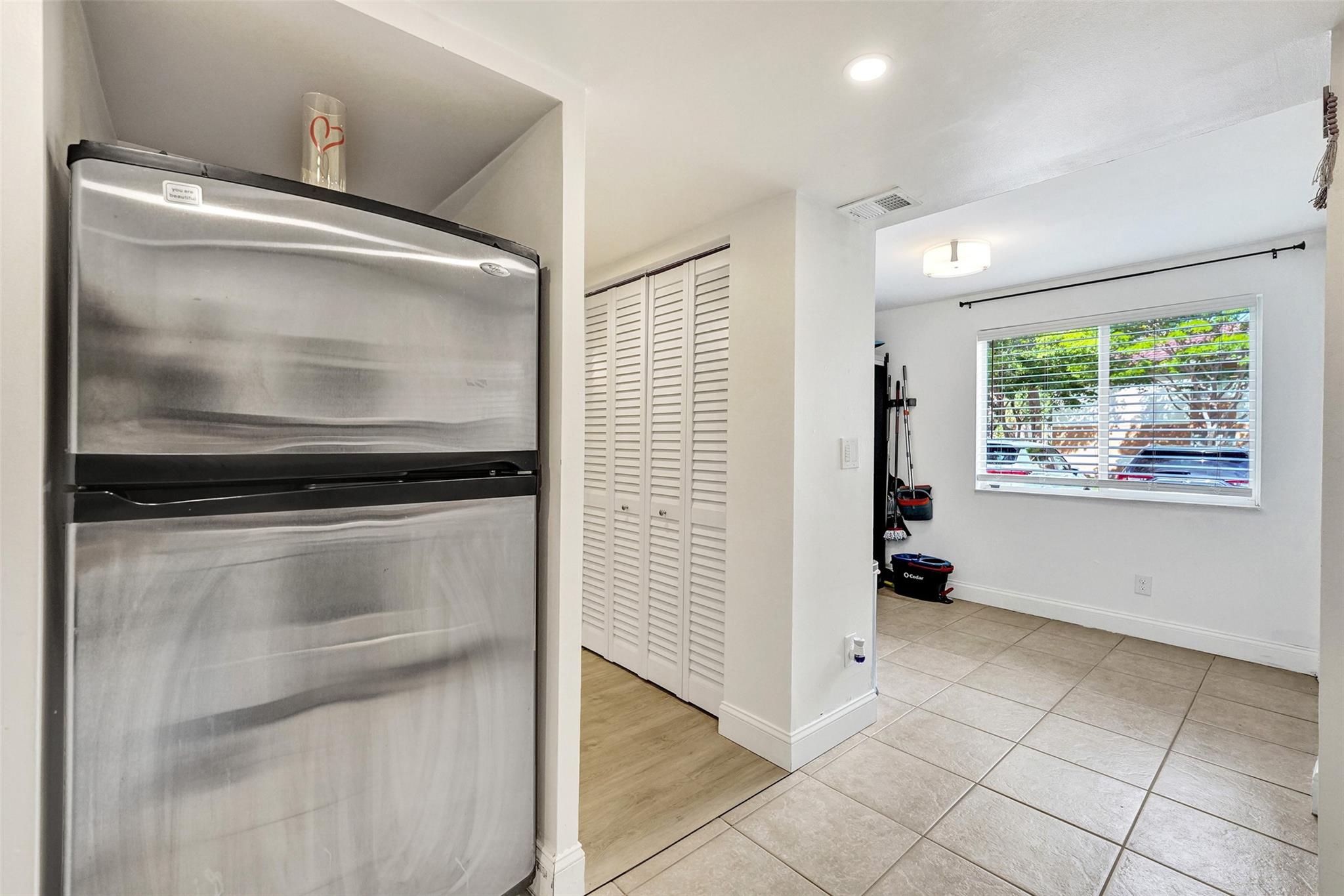 COLONNADES CONDO - Residential