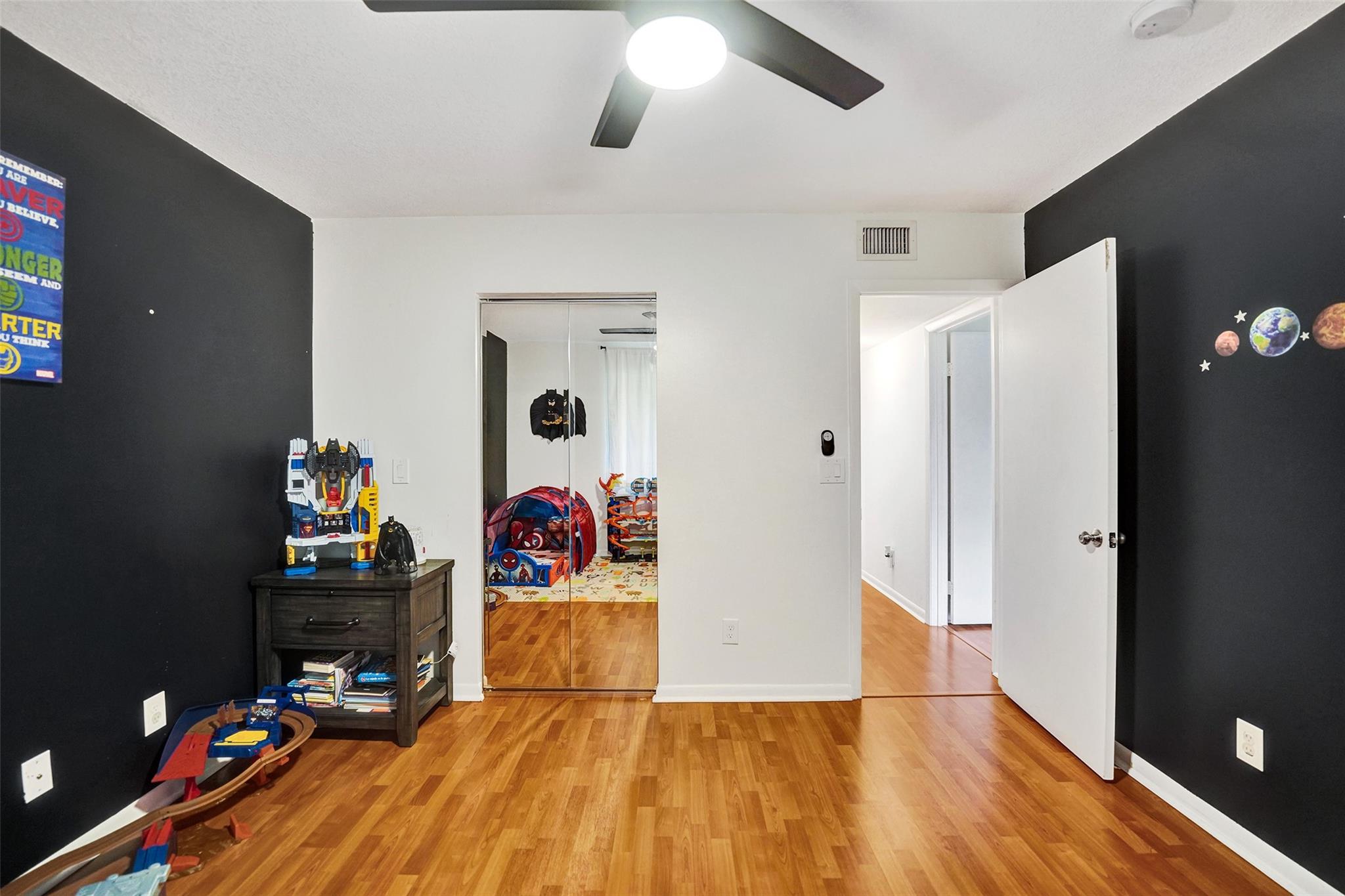 COLONNADES CONDO - Residential