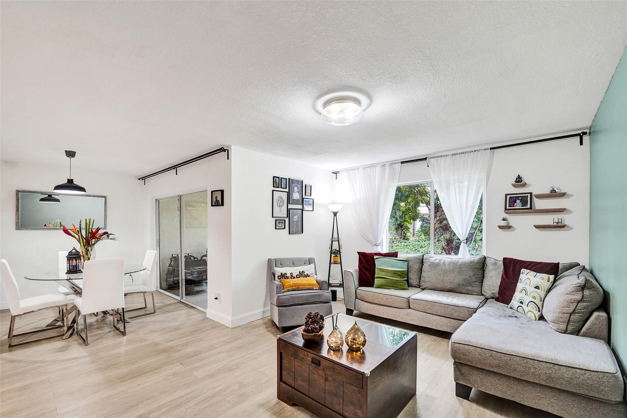 COLONNADES CONDO - Residential
