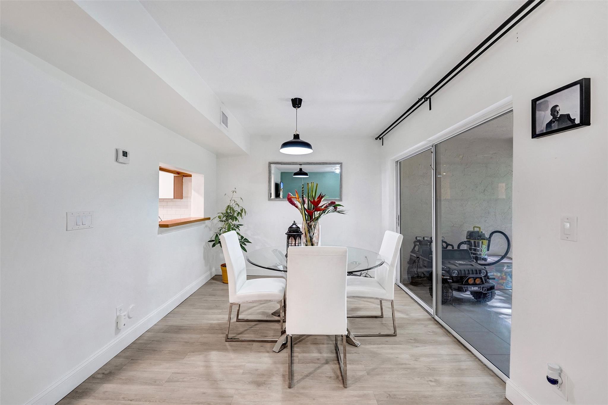 COLONNADES CONDO - Residential