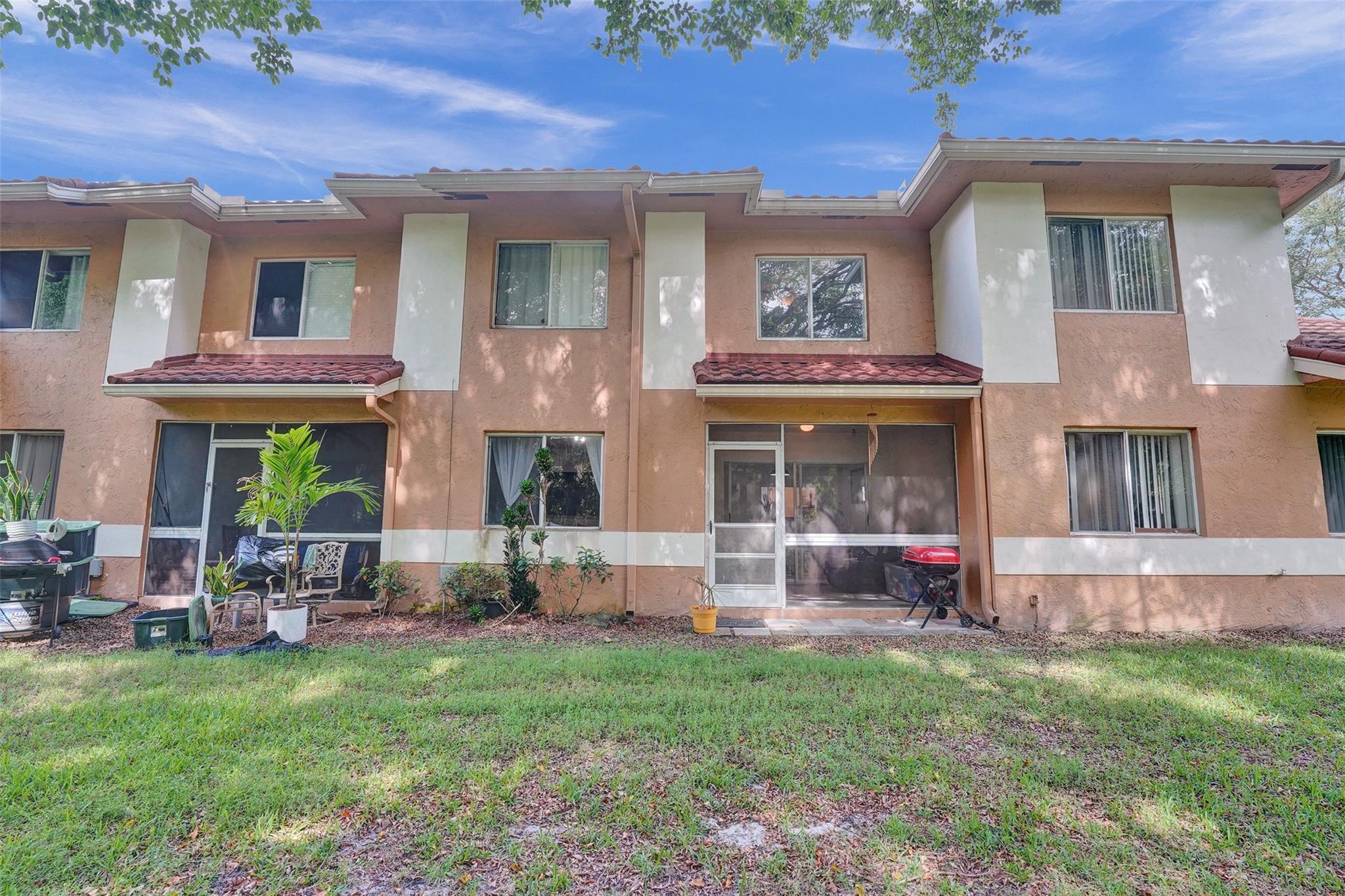 COLONNADES CONDO - Residential