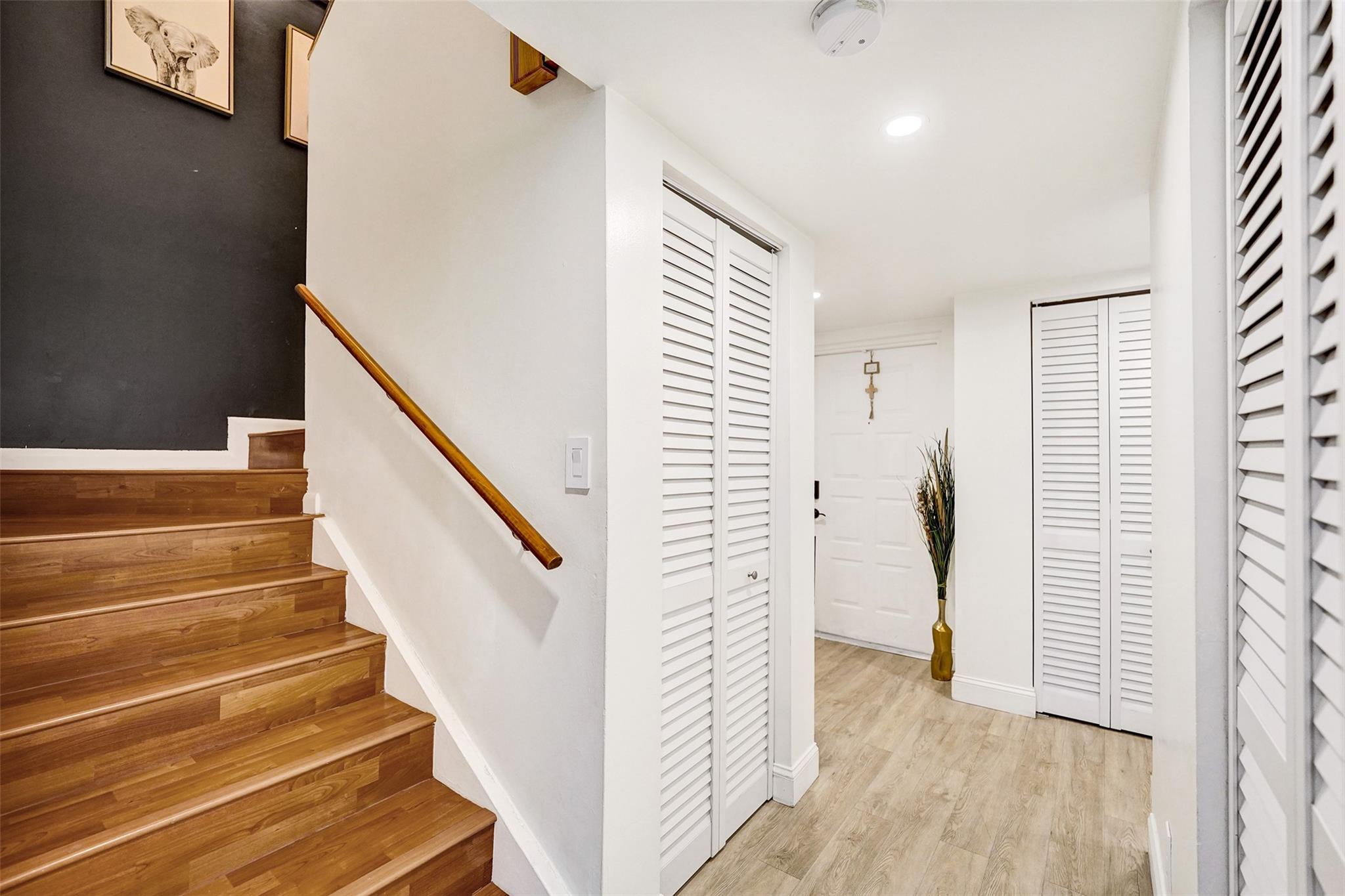COLONNADES CONDO - Residential