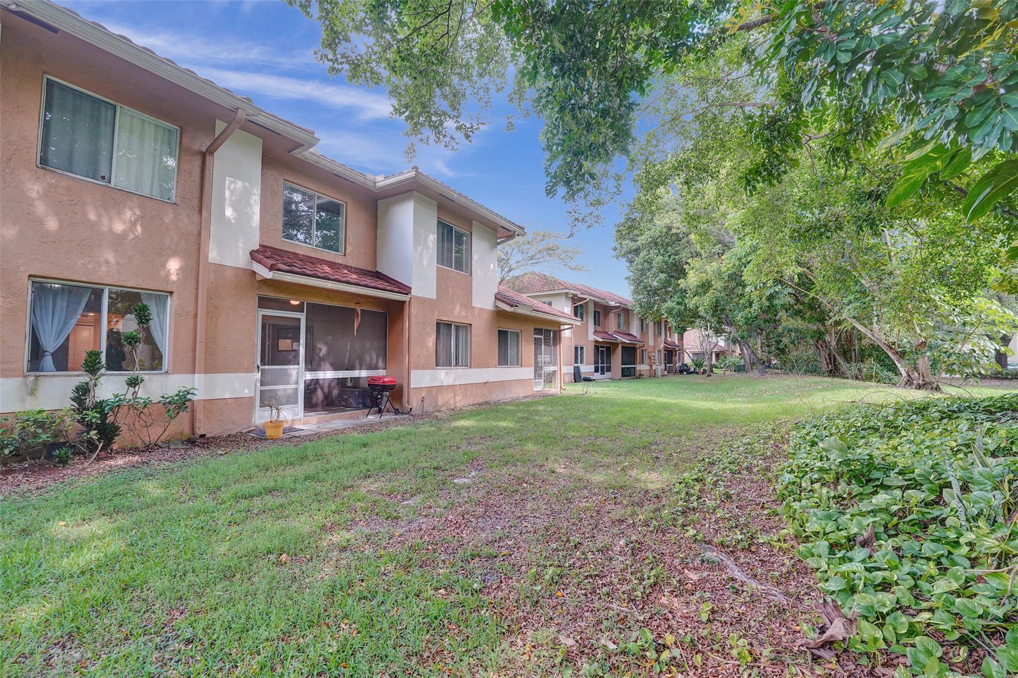 COLONNADES CONDO - Residential