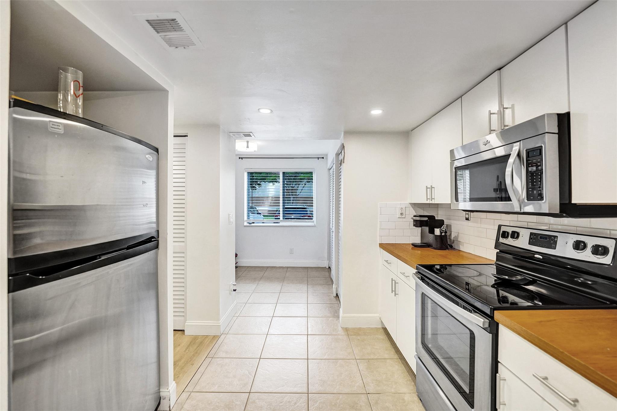 COLONNADES CONDO - Residential
