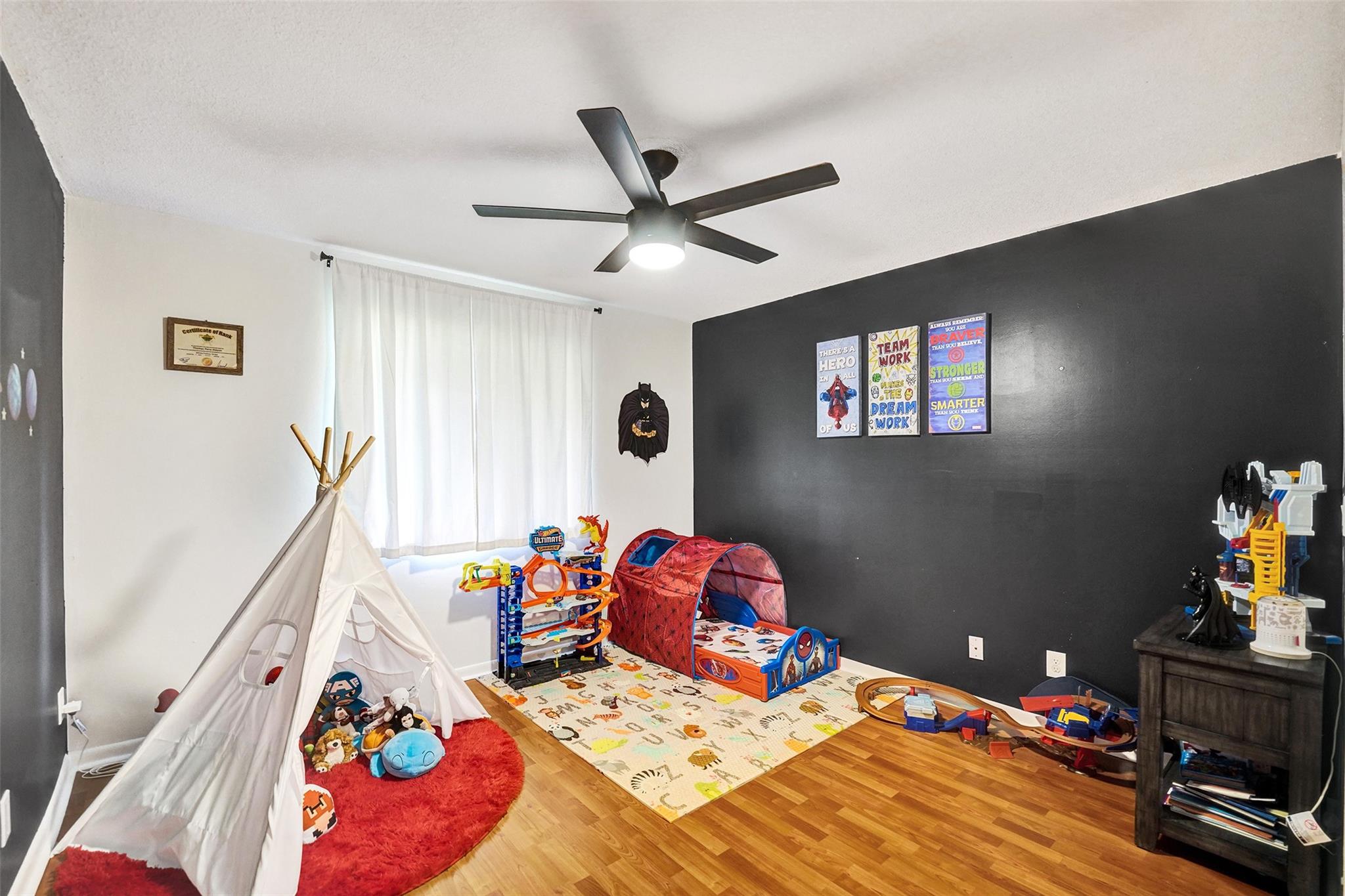 COLONNADES CONDO - Residential