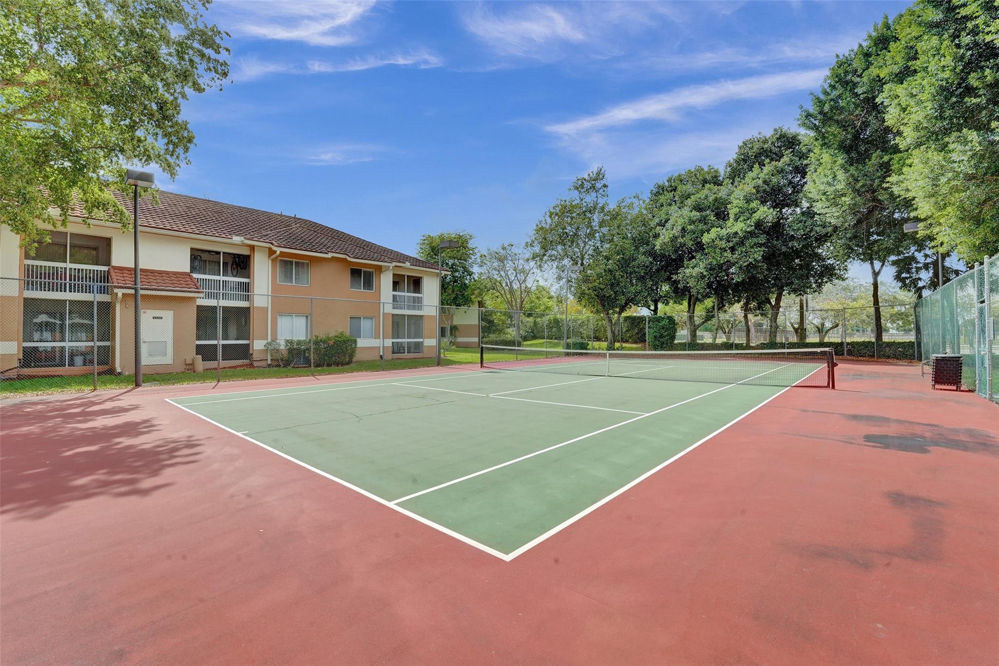COLONNADES CONDO - Residential