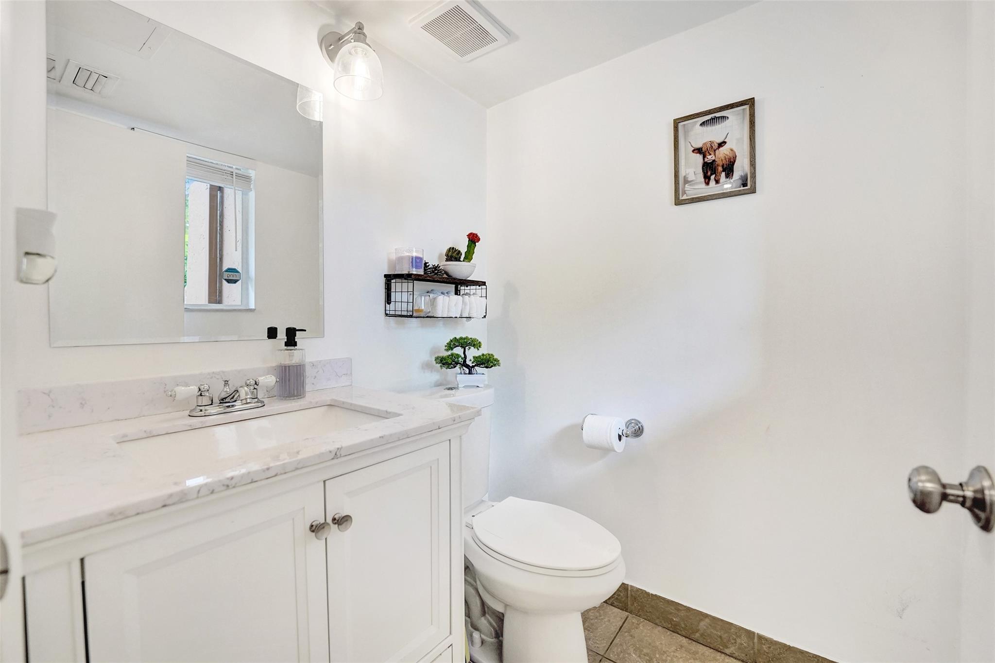 COLONNADES CONDO - Residential