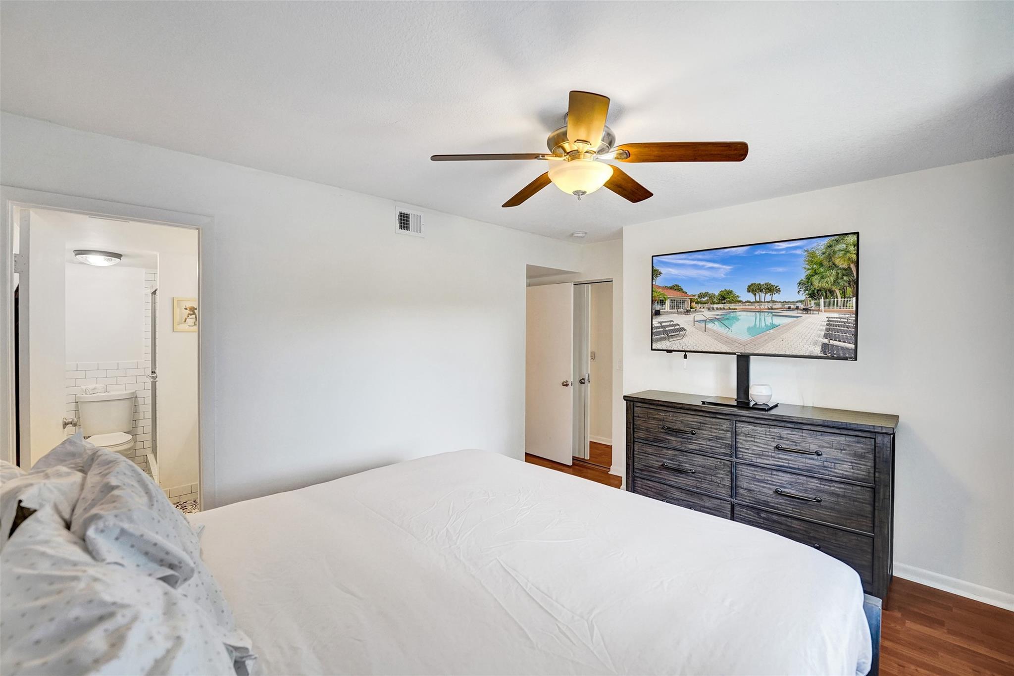 COLONNADES CONDO - Residential
