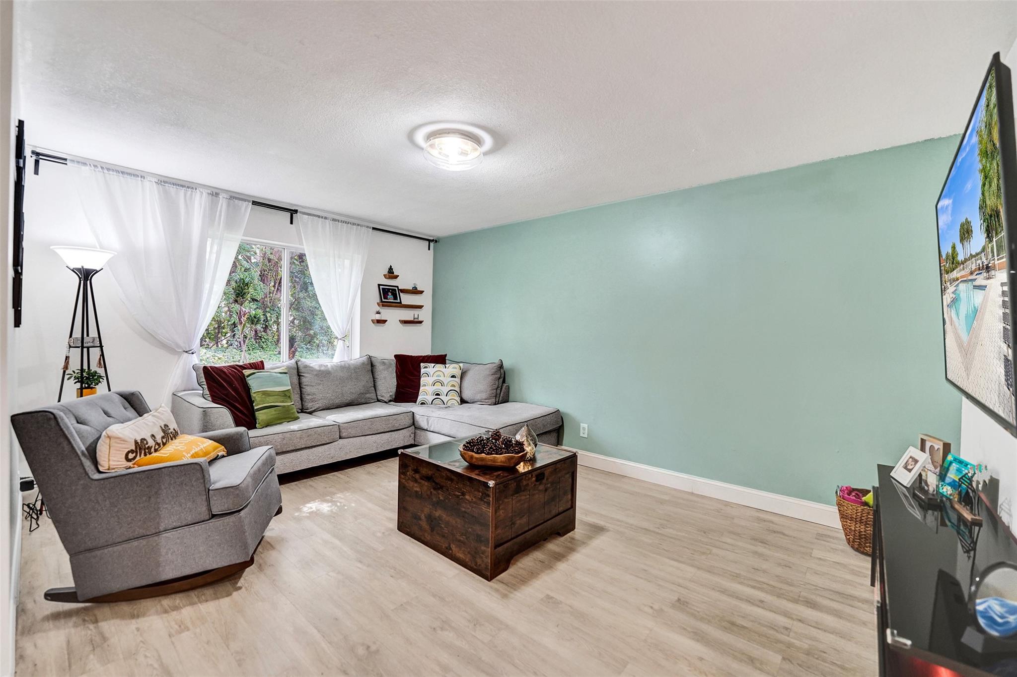 COLONNADES CONDO - Residential