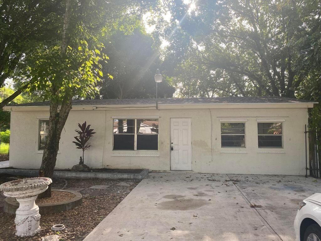 Photo of 3218 Mura Drive, Fort Pierce, FL 34982 (MLS # R10946915)