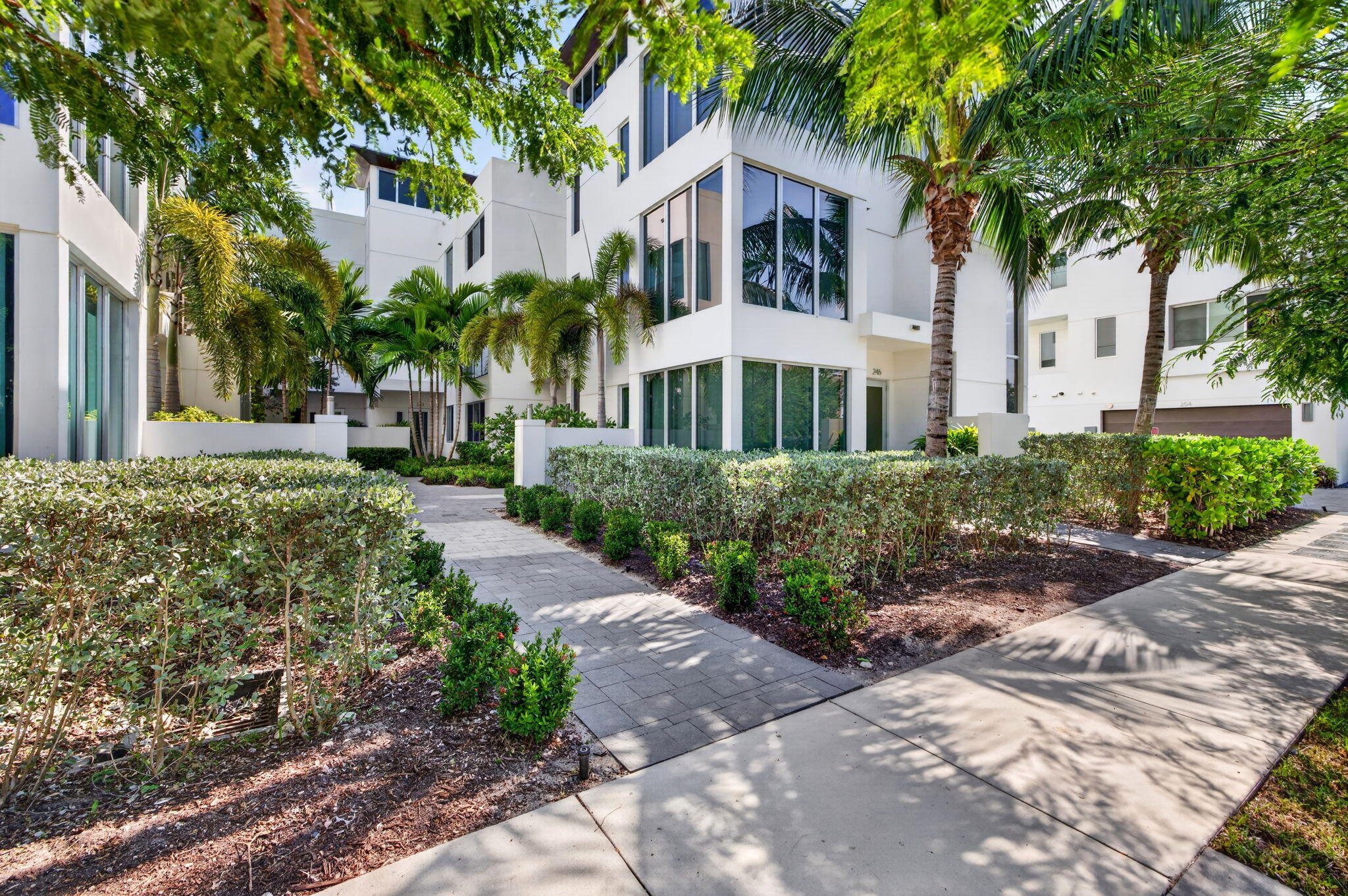 244 Garden Court