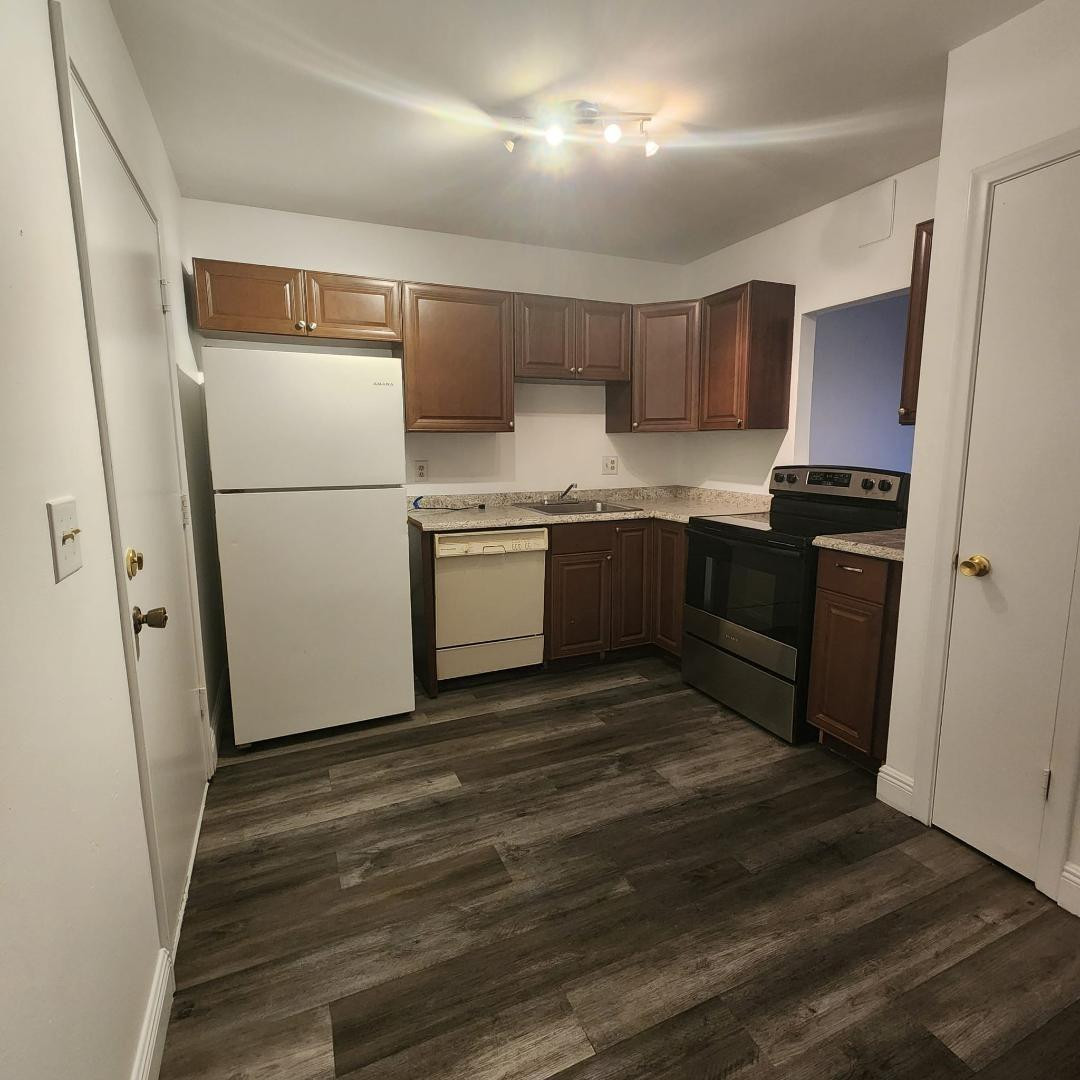 Castle Apartments - Residential