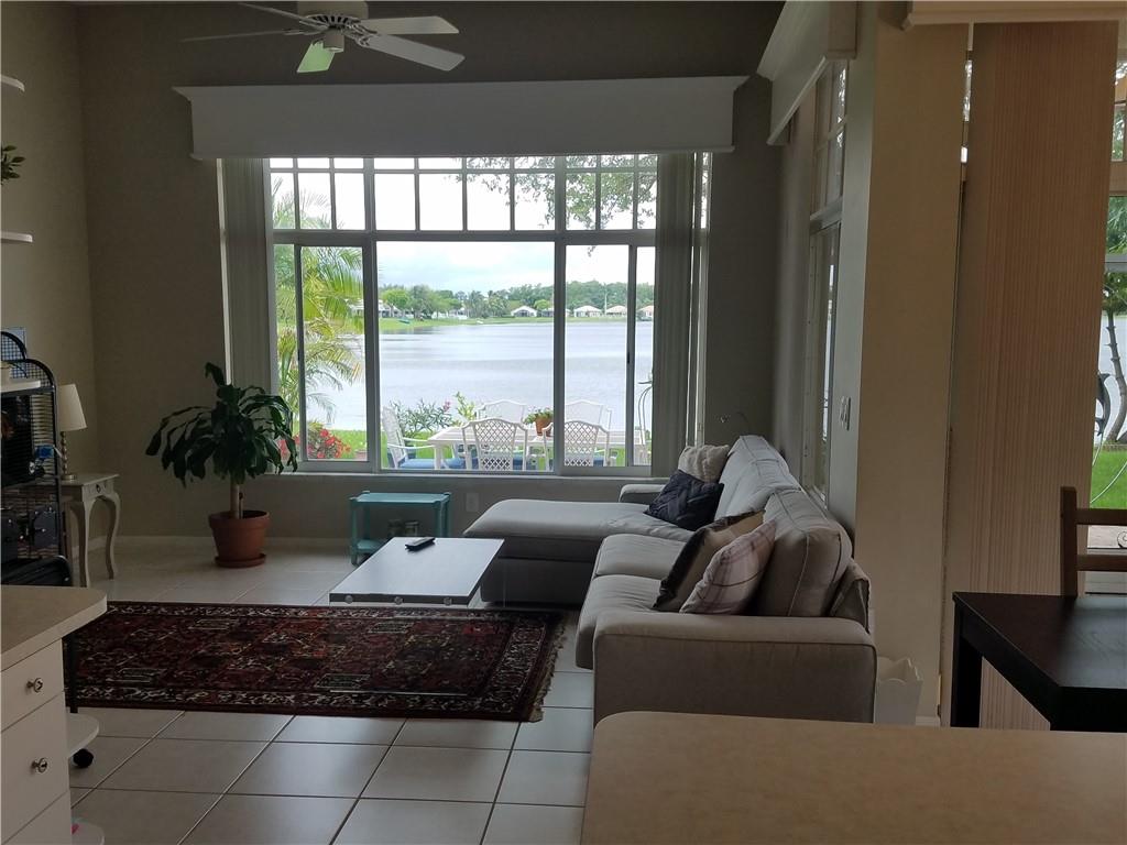 COCO LAKES - Residential Lease