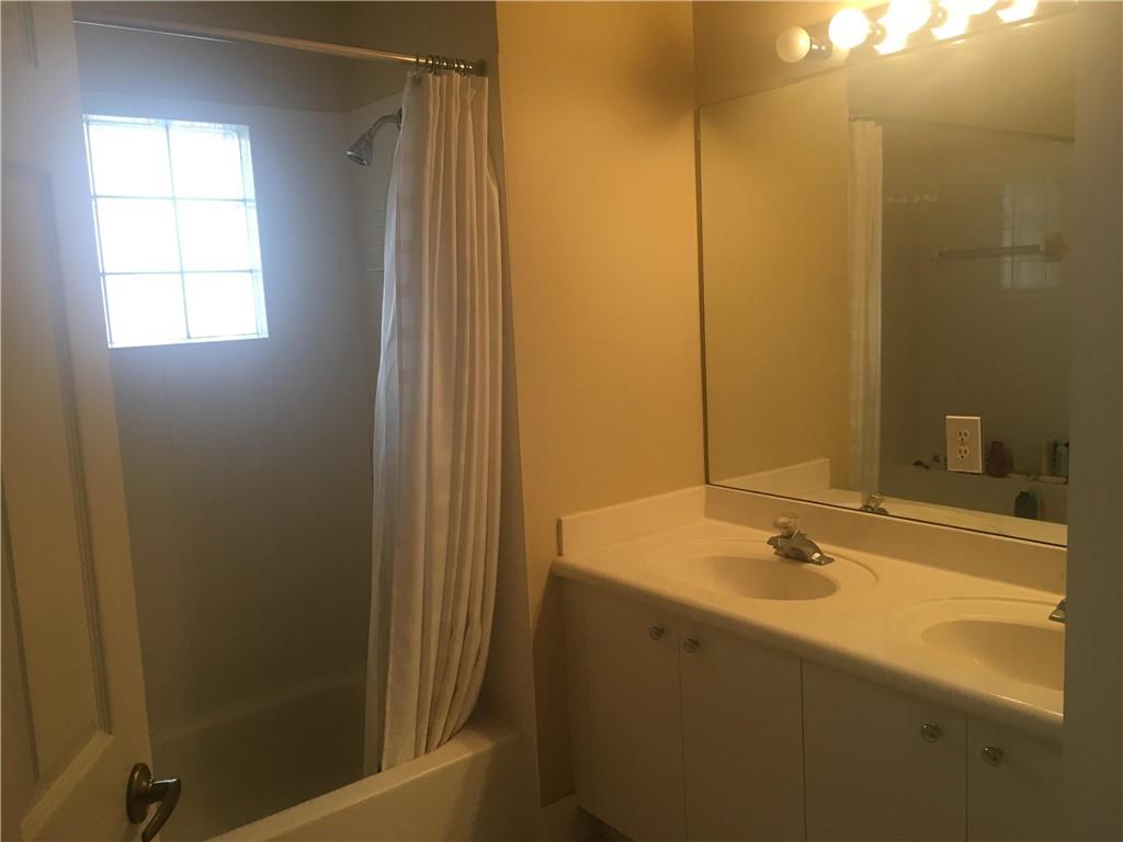 COCO LAKES - Residential Lease