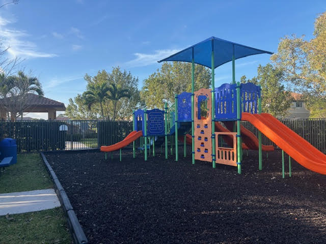 FLAVOR PICT TOWNHOMES PUD - Residential Lease