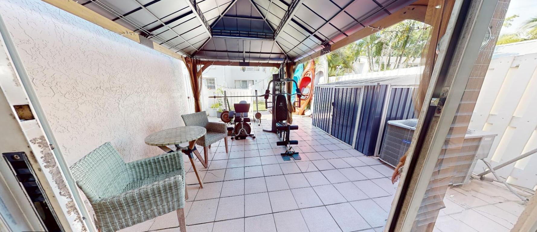 CHARTER CLUB OF PALM BEACH - Residential