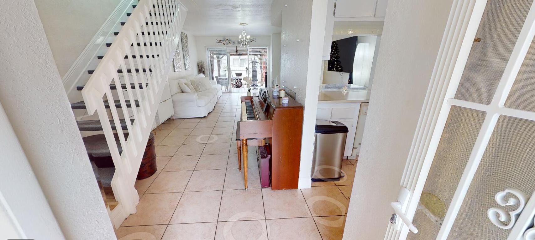 CHARTER CLUB OF PALM BEACH - Residential