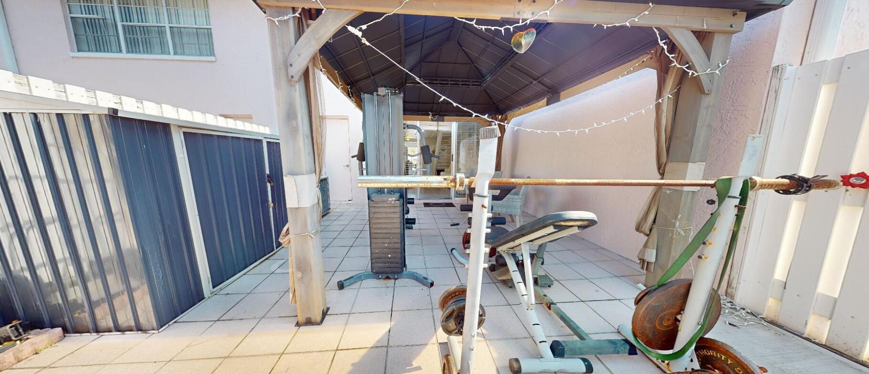 CHARTER CLUB OF PALM BEACH - Residential