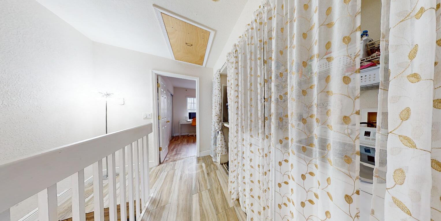 CHARTER CLUB OF PALM BEACH - Residential