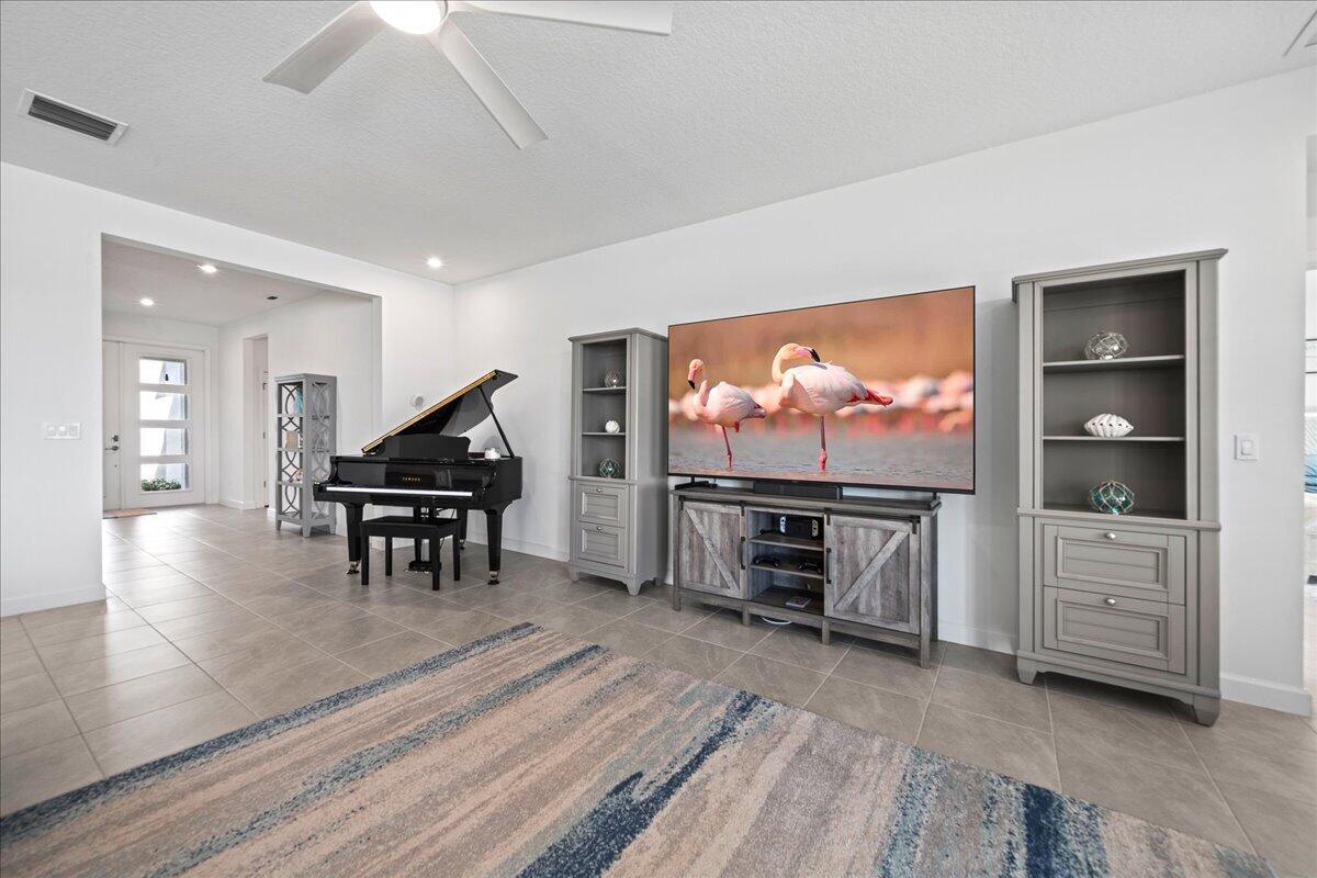 CADENCE PHASE II - Residential