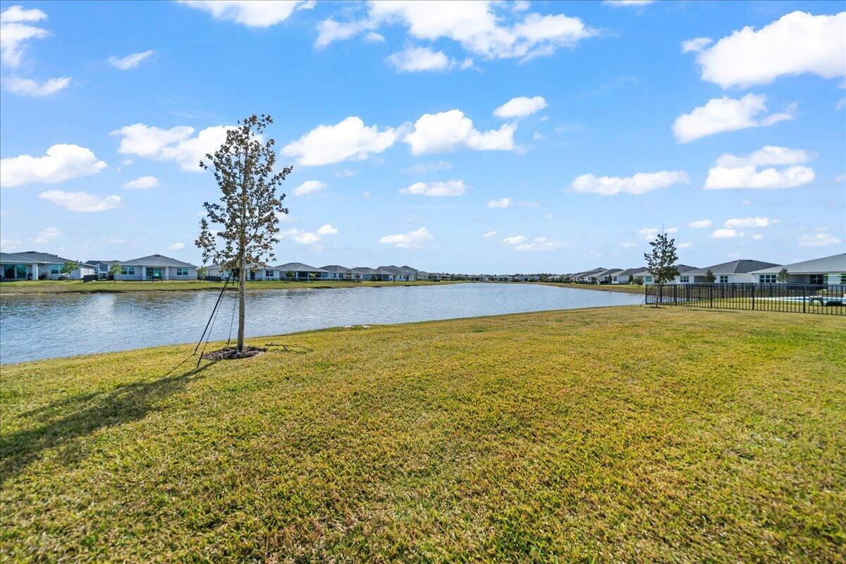 CADENCE PHASE II - Residential